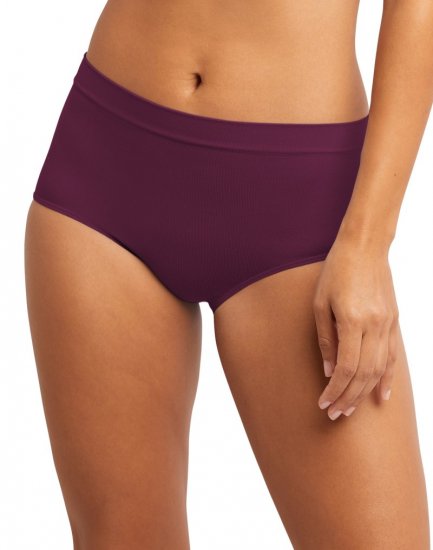 Bali One Smooth U® All-Around Smoothing Brief Nightfire Red Sale Online - Click Image to Close